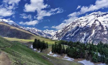 Buran Ghati Pass